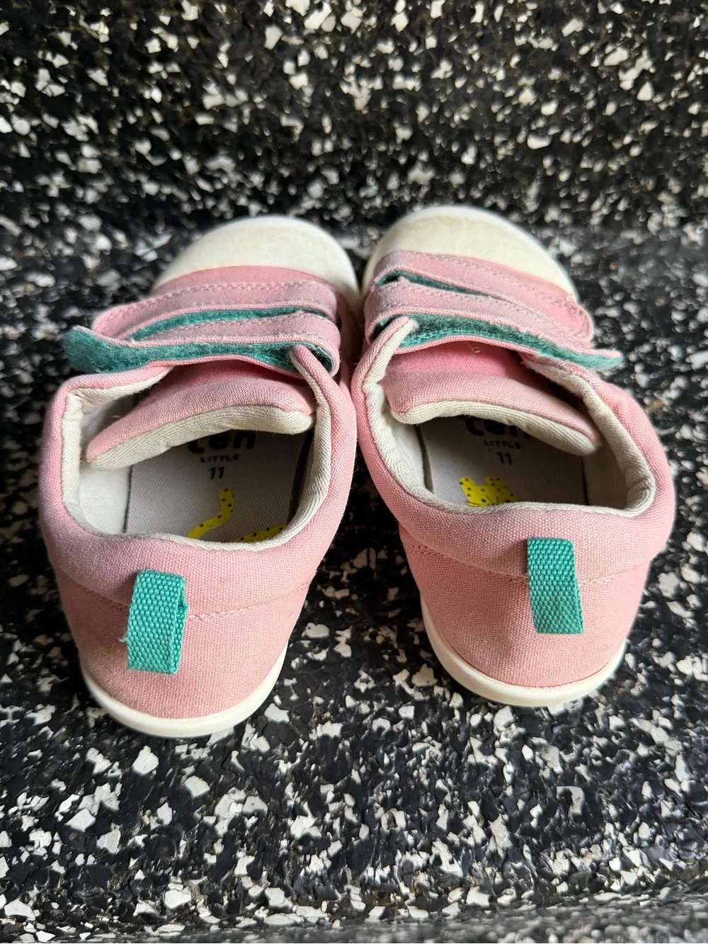 GUC Ten Little Everyday Original - Pink Kids Shoes Size 11.0